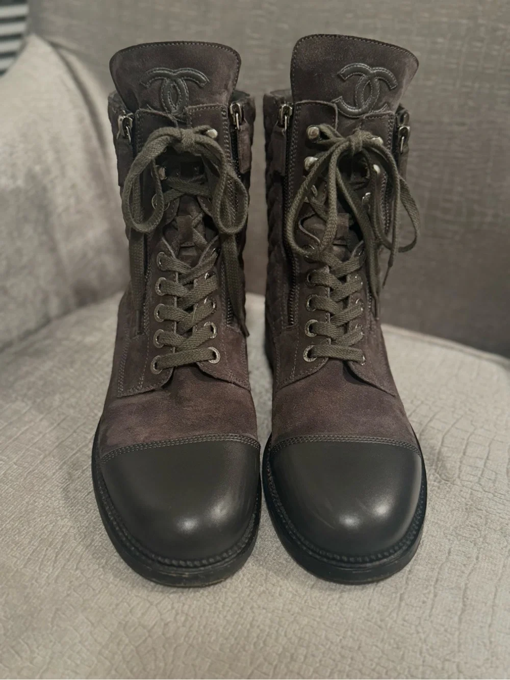 CHANEL G33769 Dark Gray Quilted Suede CC Combat Boots 41.5